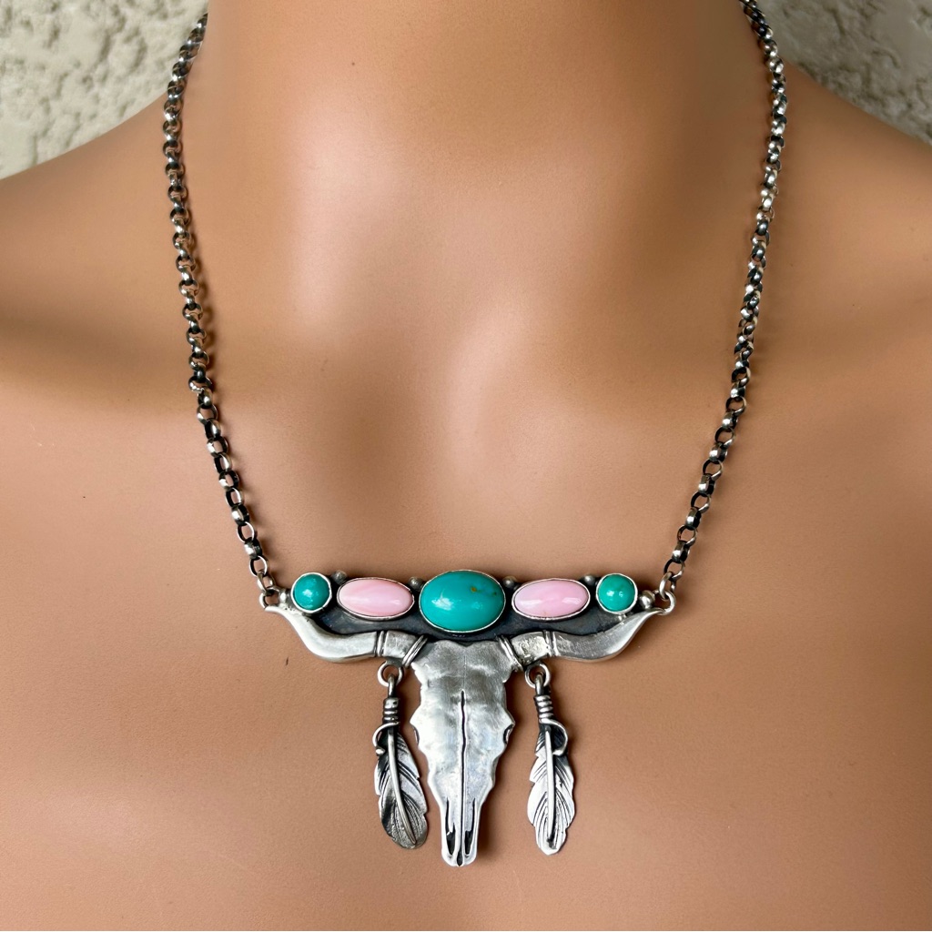 Russell Sam Signed Sterling Silver Turquoise & Conch Longhorn Pendant Necklace